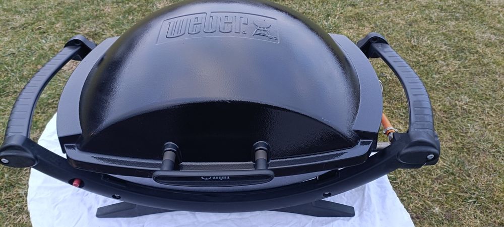 Grill ogrodowy gazy Weber Q200
