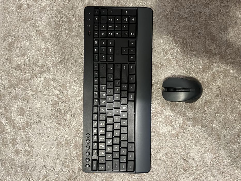 Klawiatura i myszka trust