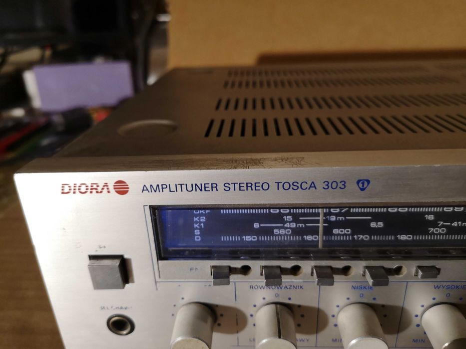sprzedam   amplituner -Technics  SA-DX750  (sprzedany )  oraz Tosca  303   ,stan doskonały