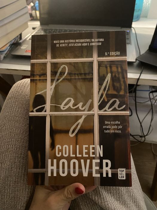 Livro- Layla colleen hoover