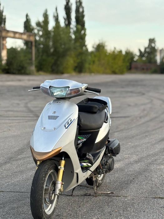 Suzuki zz inch up sport