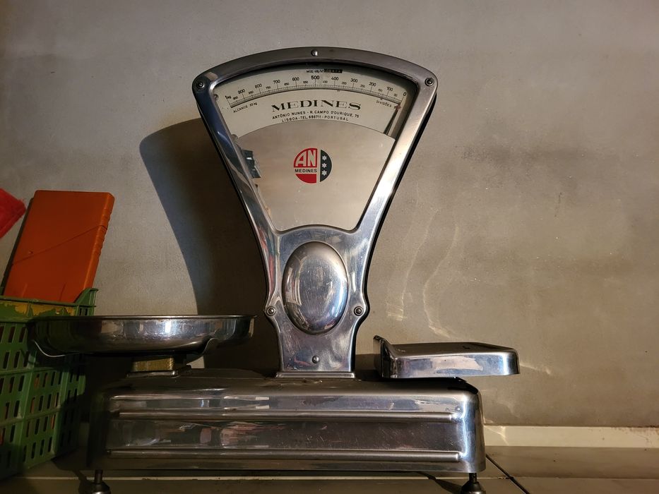 Balança Antiga/Eletrónica