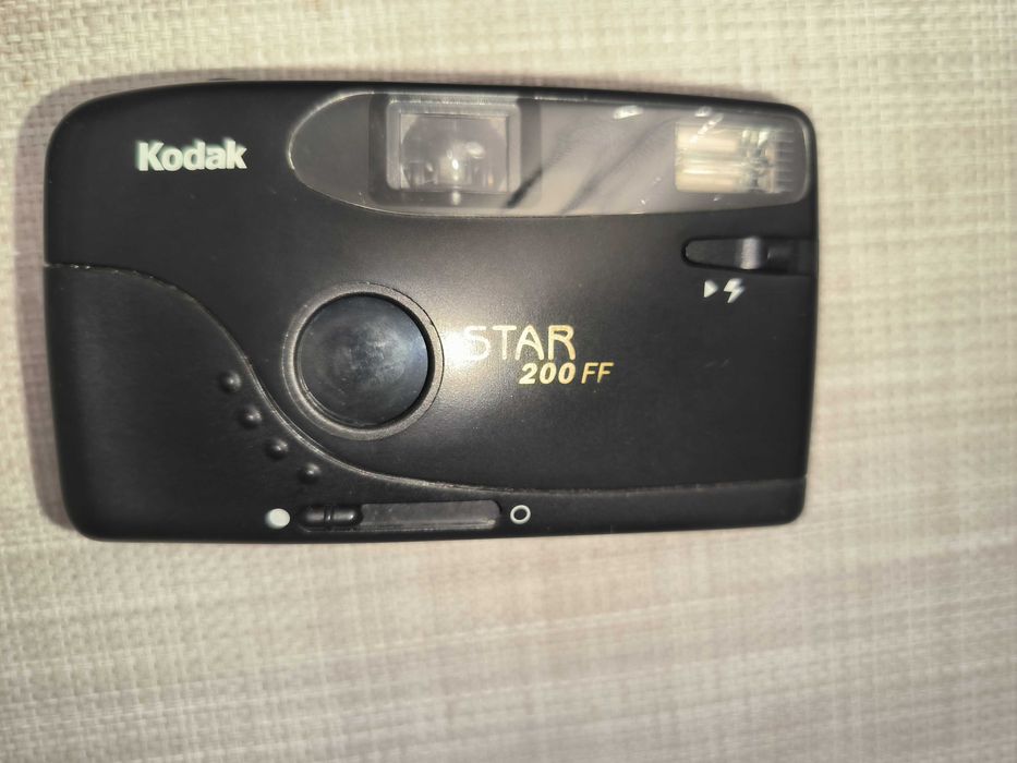 Плёночный фотоаппарат Kodak Star 200FF