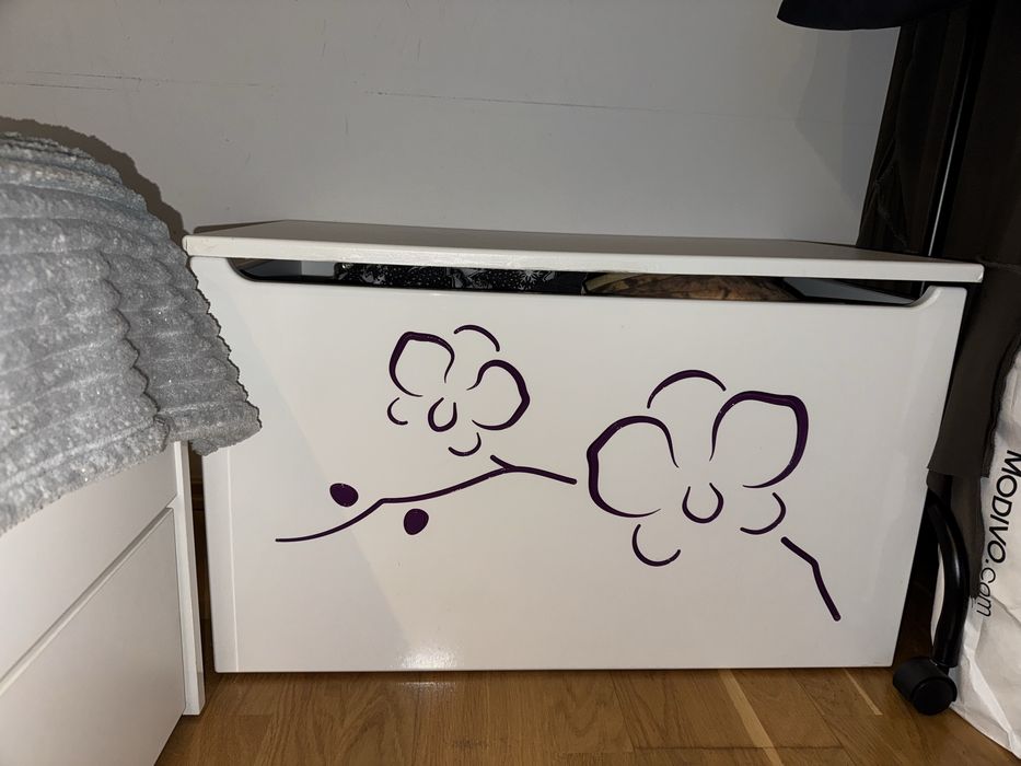 Meble białe Meblik Orchidea Violet