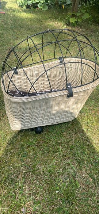 Duży  kosz transportowy na rower dla zwierzat