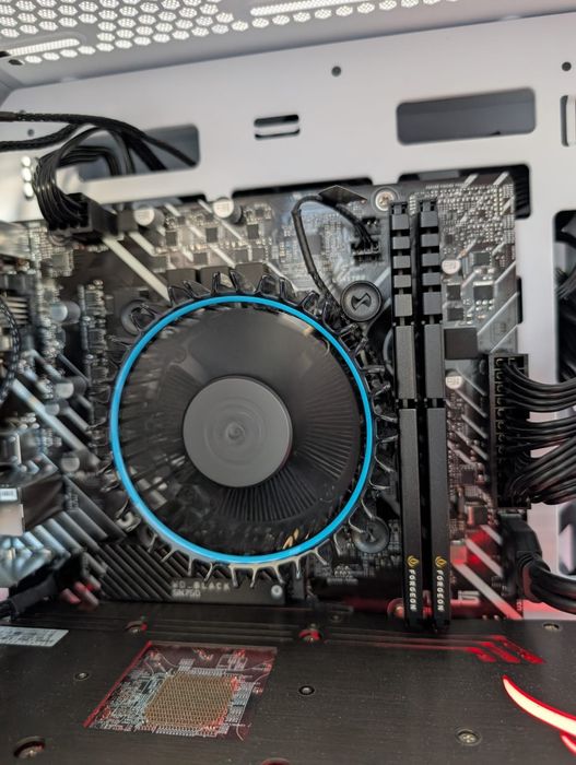 Pack  i5 12400f+ 32 GB DDR4 3200MHz + H610M-E D4