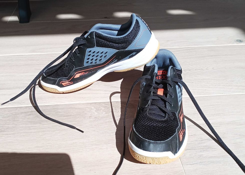 Tenis de Andebol H100 Cinzento Preto Laranja, tam 43