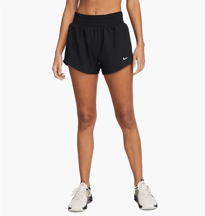 Шорти чорні Nike S
