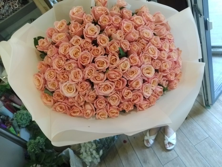 Доставка квітів Київ • Букет 101 роза • Доставка цветов • 101 роза •