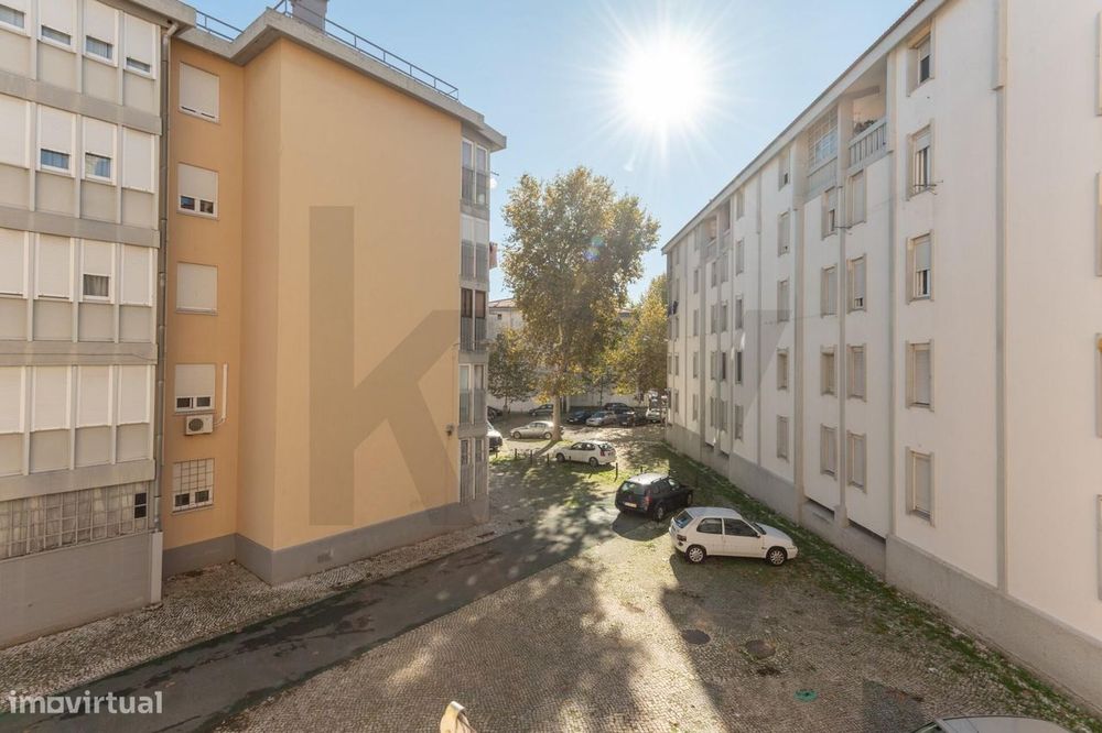 Oportunidade Única em Marvila! T3 Para Investimento Garantido ou Habit
