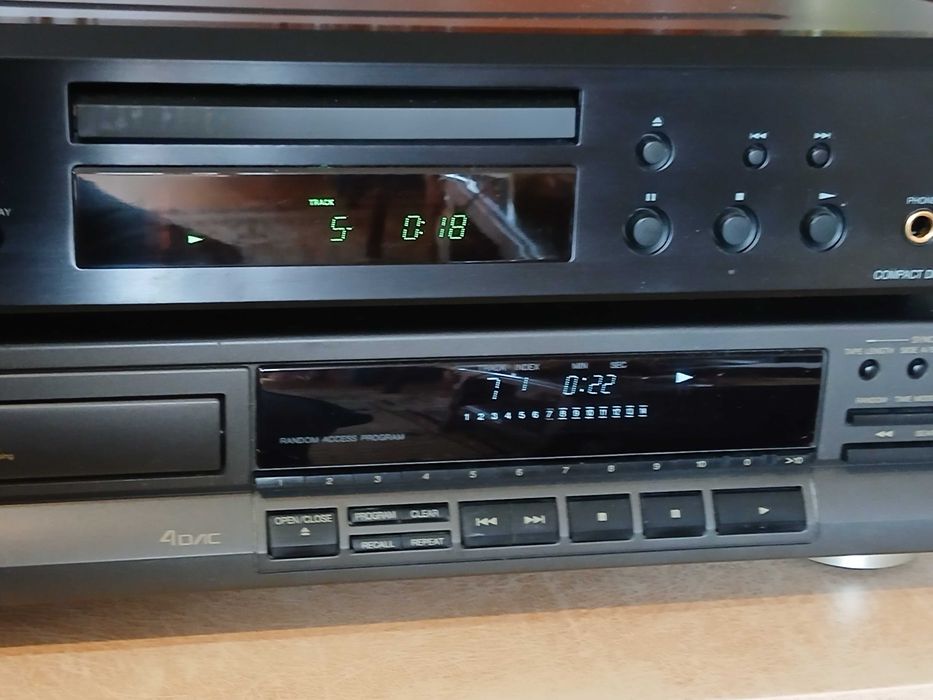 CD player Technics SL-PG340A.