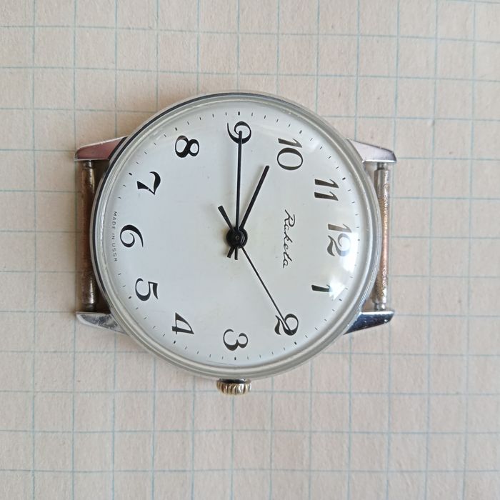 Продам наручные часы Ракета.