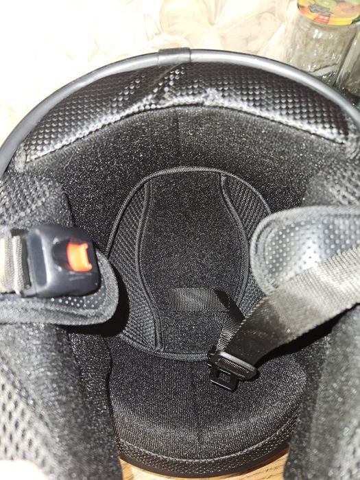 Предлагаю к продаже новый шлем для эндуро-мотокросса, размер М.