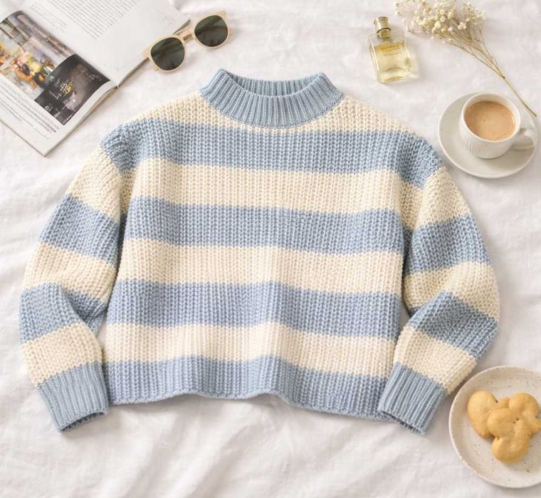 Sweter dzianinowy paski | niebiesko-kremowy | soft cozy | oversize