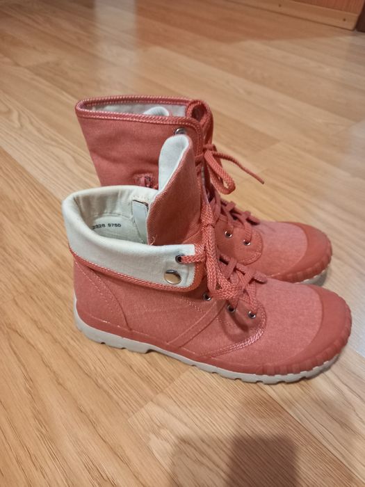 Кеди для дівчинки  35й розмір