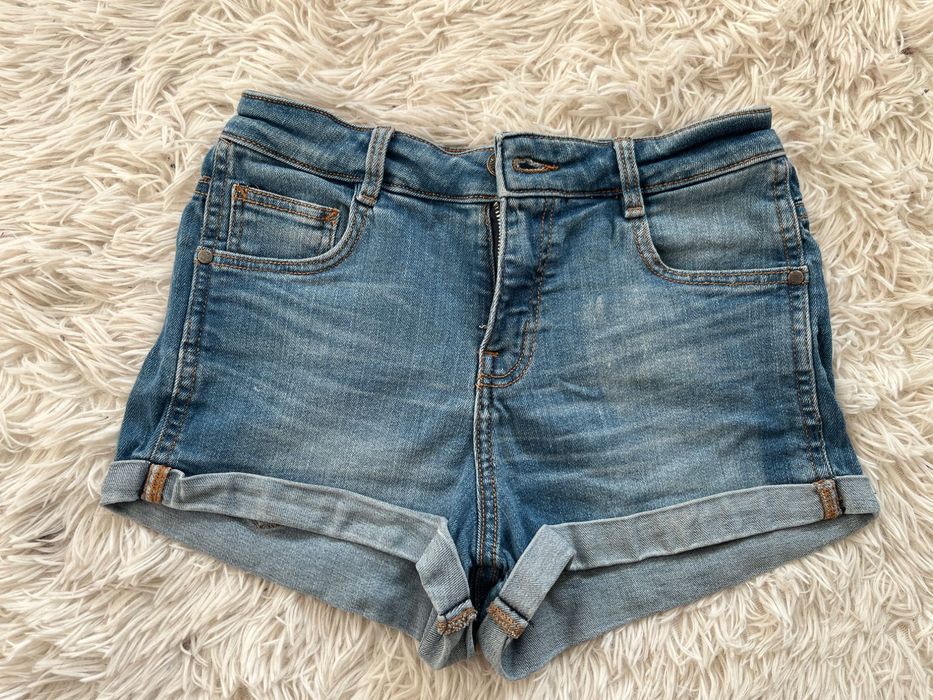 Шорти джинсові mango, в гарному стані, розмір xs, s. 350 грн.