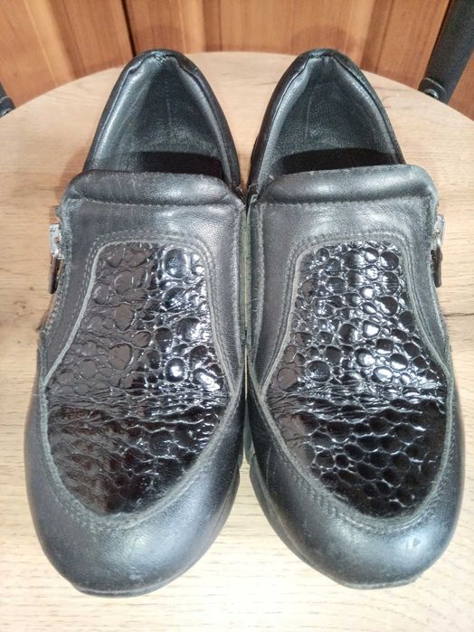 Туфли весенние р. 30 кожаные для девочки