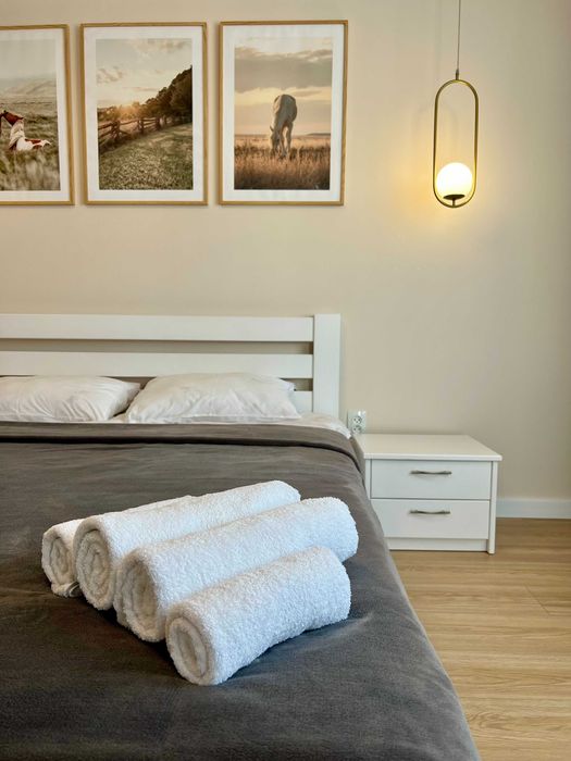 Гарна! 2 КІМНАТНА квартира з сучасним ремонтом, біля Обласної Лікарні