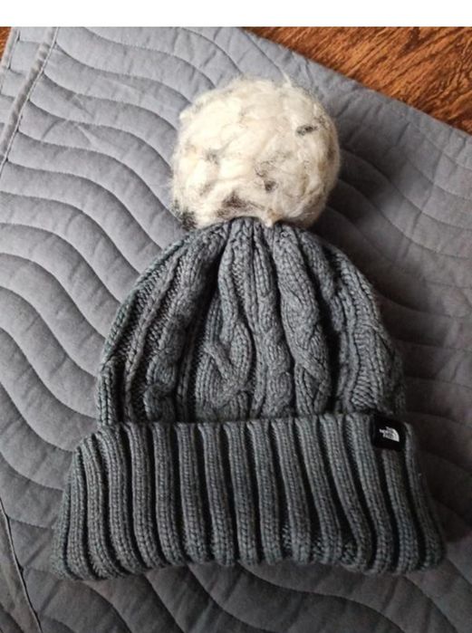 Брендова шапка оригінал