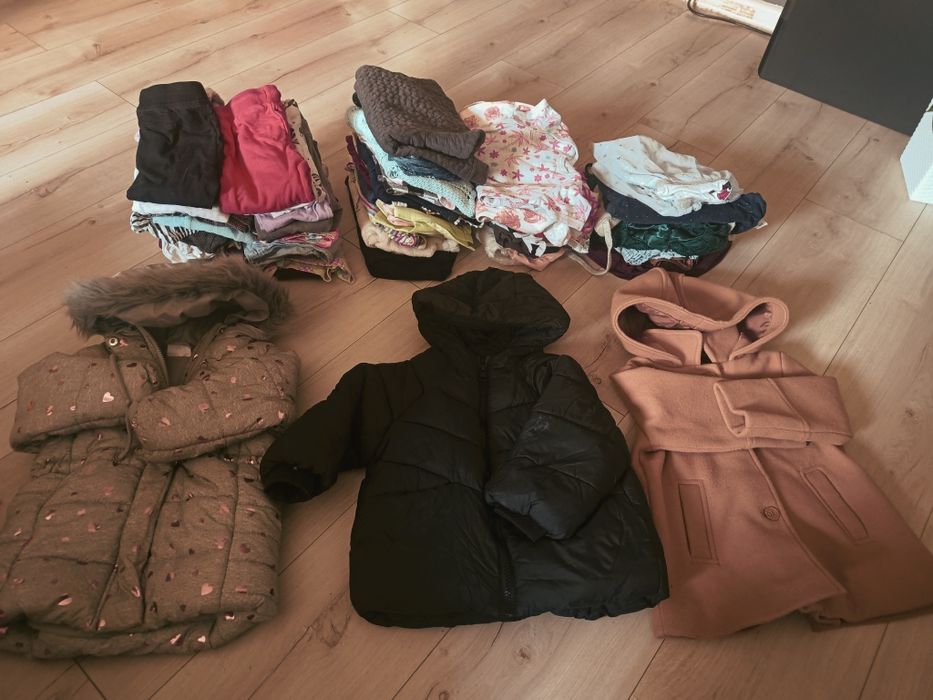 Paka ubranek dla dziewczynki