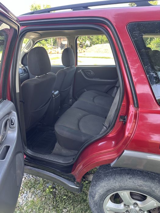Mazda Tribute 2.3 газ бензин