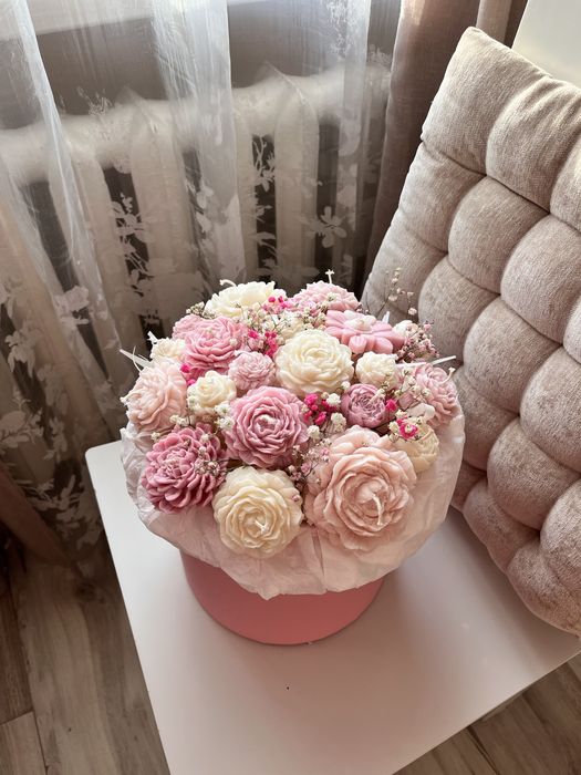 Букет з ароматизованих свічок ручної роботи