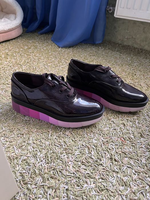 Шикарные лаковые туфли зара