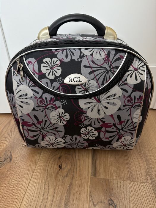 Pellucci Kuferek Rgl  w kwiaty