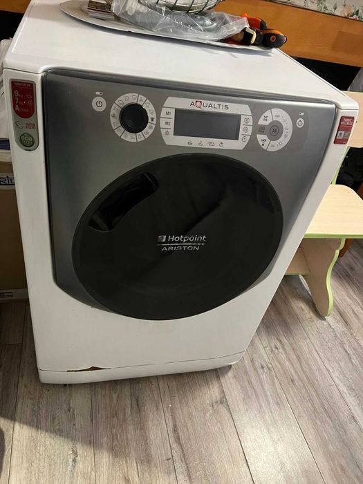 Пральна машина Ariston Hotpoint б/в неробоча