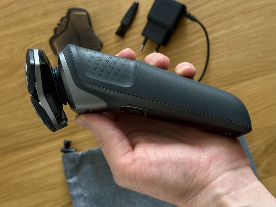 Електробритва чоловіча Philips Shaver series 5000 S5587/10