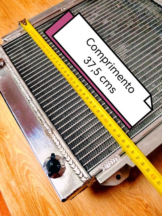 Radiador Alumínio Datsun 1200 desde o ano 1970 até 1976.