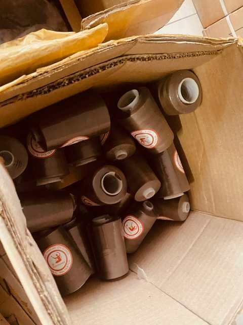 50,000 Linhas de Cozer 40/2 Costura Normal (tingidas e nao tingidas)