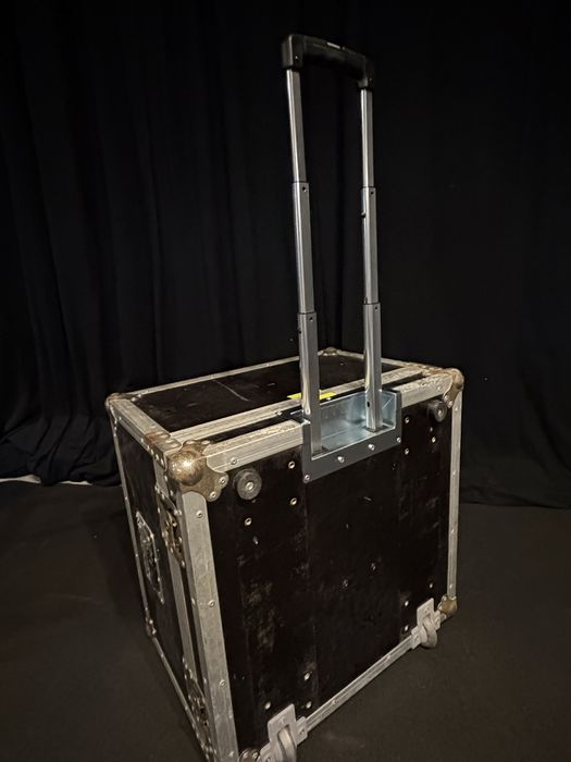 Case Rack para mesa de Luz ou Som