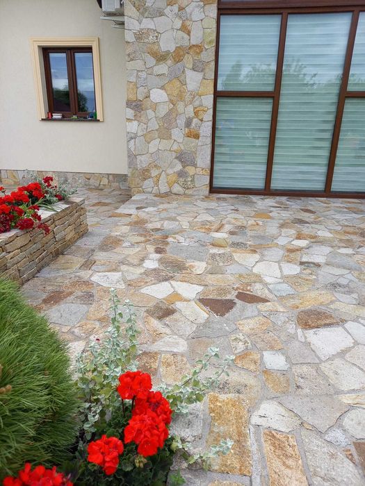 Płyty granitowe elewacyjne