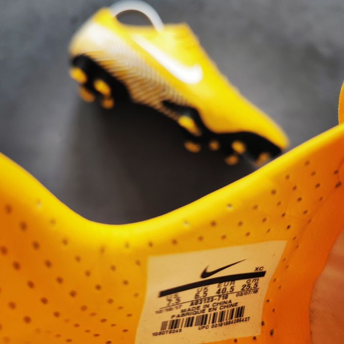 Korki Nike Mercurial Vapor XII Pro FG 40,5