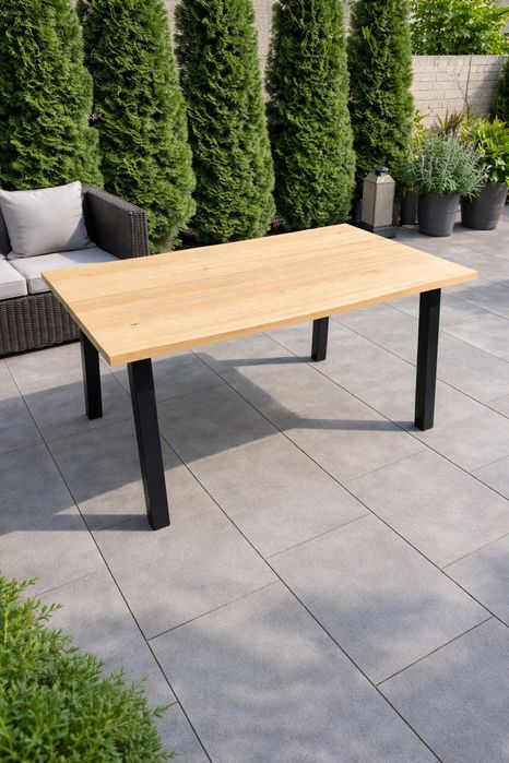 Sprzedam stół do salonu jadalni