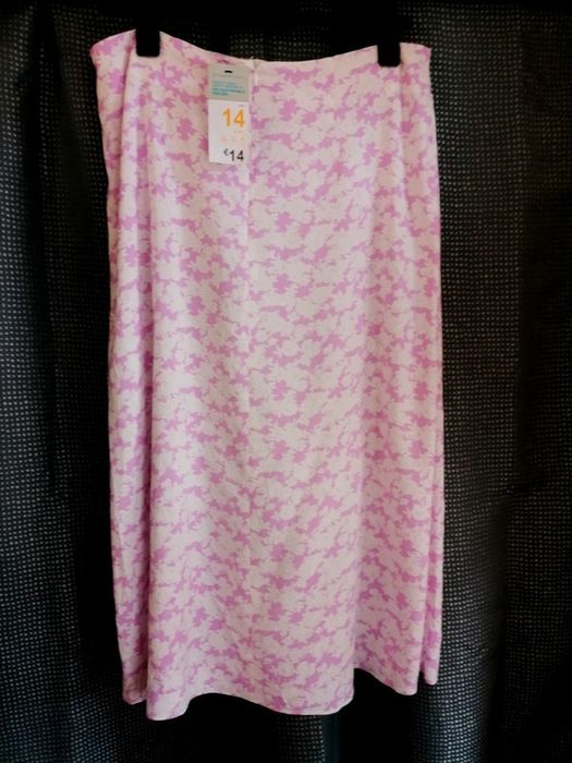 Śliczna nowa z metką spódnica z rozcięciem Primark XL 100% Wiskoza mus
