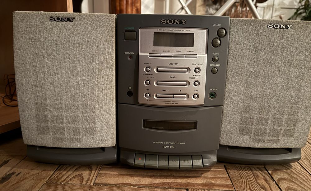 Aparelhagem Sony com CD e cassete