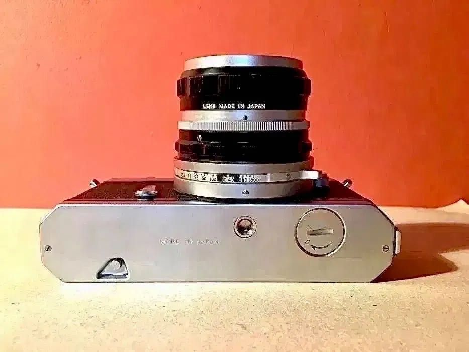NIKKORMAT FT / NIKON - câmera fotográfica icónica da década de 70
