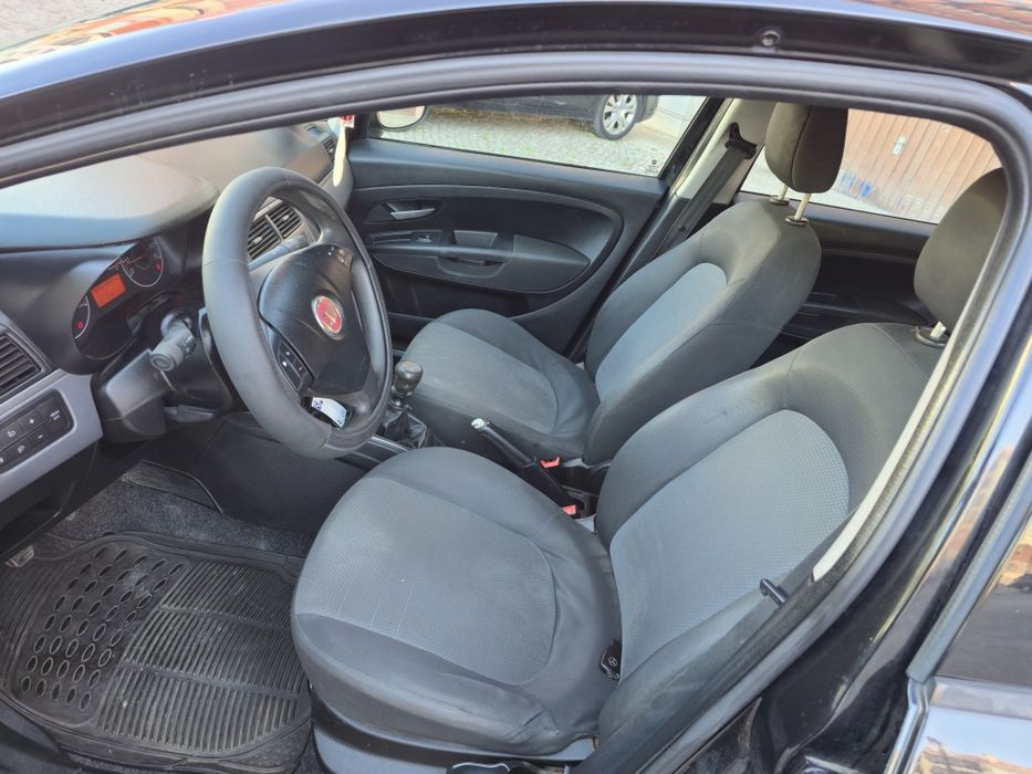 Fiat Grand Punto 1.2 gasolina ano 2010