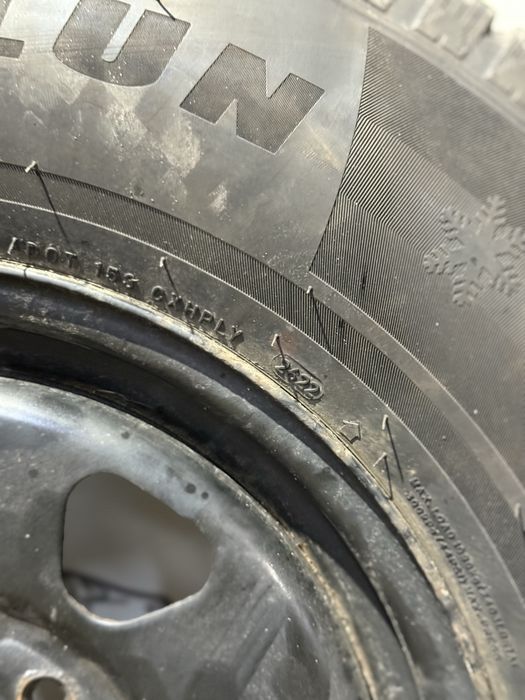 Колеса в зборі 255/70 R16 (зима),диски 6х139.7 R16 Nissan Terrano