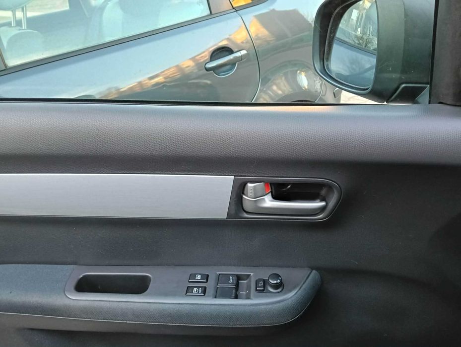 Suzuki Swift 1.3 2010r • Idealny do miasta, dobre wyposażenie, zadbany