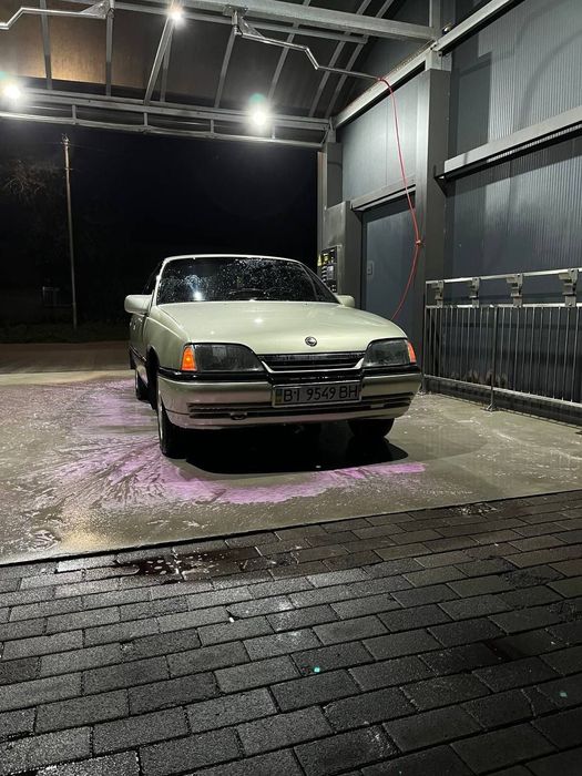 Омель омега 1.8 газ бензін