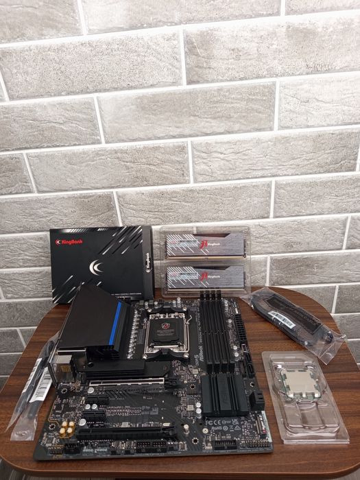 Asrock b650 riptide + ryzen 7 7700+32gb ddr5