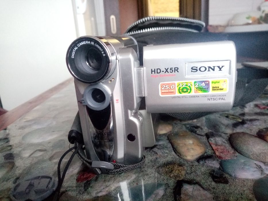 Видеокамера SONY HD-X5R
