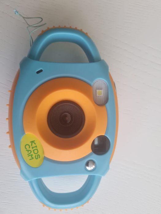 Дитячий фотоапарат