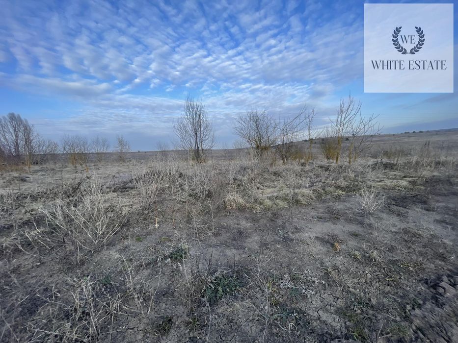 Продаж комерційної земельної ділянки