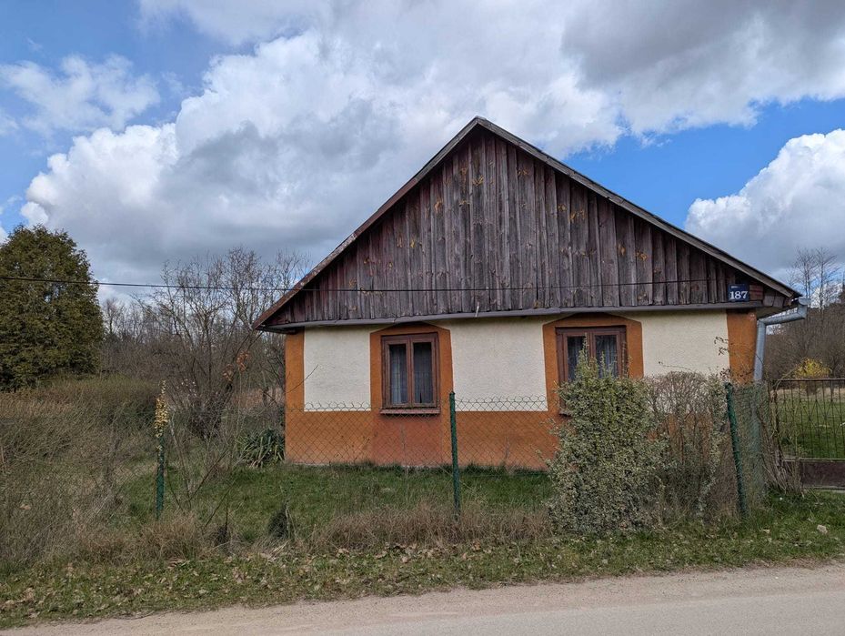 Urokliwa działka z domem i lasem pod Radomiem - azyl wśród natury