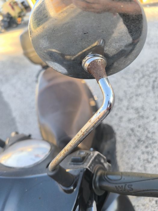 Venda Urgente SYM Fiddle 125cc – scooter a trabalhar
