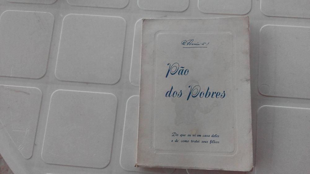 Livros antigos casa do gaiato